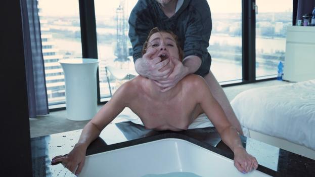 Porn Force – Ivi Rein