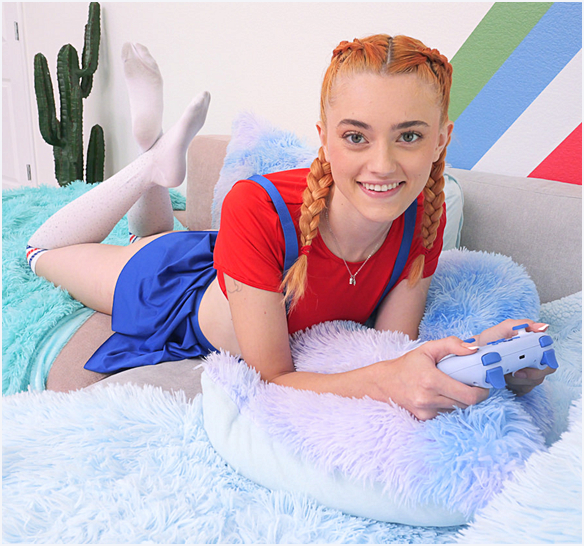 Gracey Snow – Gaming Cutie