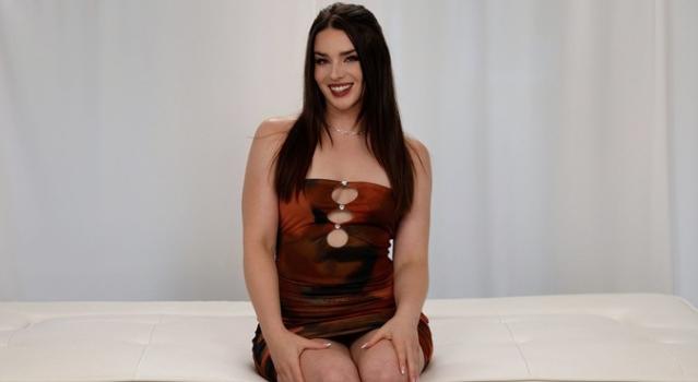 Casting Couch HD – Maddie