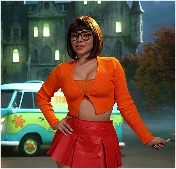 Nicole Zurich – No Scooby Doo – Shagy And Vilma